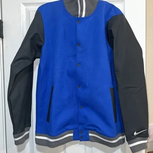 Nike Men's Team Player Letterman Jacket Blue and Gray DJ5971-493 Medium - Picture 1 of 8
