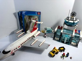 LEGO City: Airport 7894 (2006) Retired.