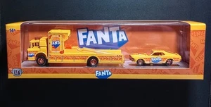 M2 Machines Auto Hauler FANTA 1970 Ford-350 & 1970 Ford Mustang CHASE EXCLUSIVE - Picture 1 of 3