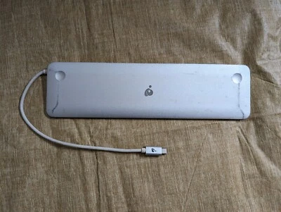 IOGEAR GUD3C02 USB-C Ultra-Slim Dual Display Docking Station with Power Delivery - Image 1 of 3