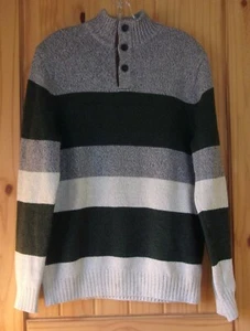 Suéter estilo polo a rayas horizontales verde, gris y crudo Chaps, para hombre M - Imagen 1 de 4
