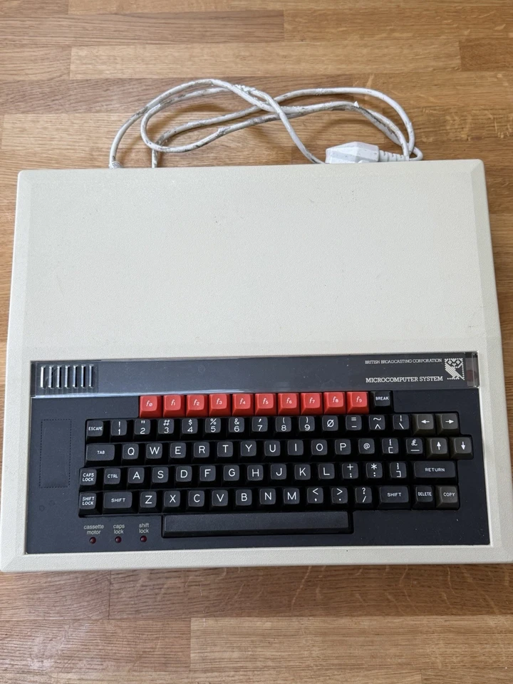 Acorn BBC Micro Computer Model B - Image 1 of 4