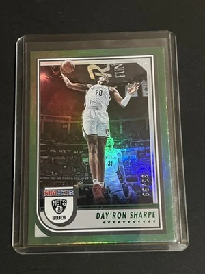 2022-23 NBA Hoops Day’ron Sharpe Green Holo Foil Parallel /99 #17 - Image 1 of 3