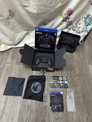 Nacon Revolution Pro Controller 2 | per PS4 PlayStation *senza fili* - Immagine 1 di 4