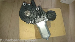 NEW Genuine DAIHATSU SIRION 1.3 DRIVER REAR WINDOW MOTOR REGULATOR 85720-B2030 - Picture 1 of 3