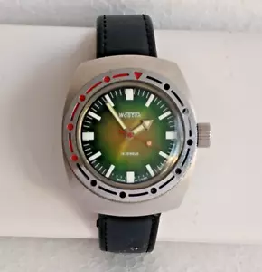 VOSTOK AMPHIBIA BARREL 2209 Green Dial Vintage USSR Soviet Diver Watch 200m - Picture 1 of 19