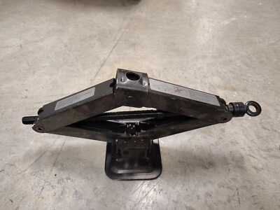 1976-1996 Jaguar XJS XJ6 Trunk Jack Tool Kit and original holder Bag OEM - Image 1 of 4