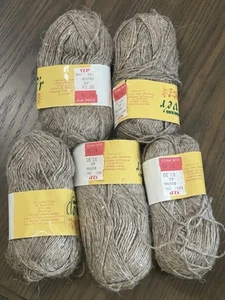 Lot Of 5 Brown Vtg Reynolds Clover Yarn Linen and Acrylic Blend Light Worsted - Picture 1 of 3