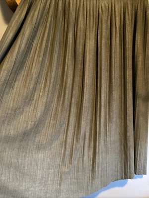 Zara Soft Suede Feel Khaki Lightly Pleated Knee Length Skirt Size 10 - Image 1 of 4