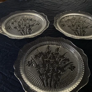 Vintage Clear Jeannette Glass IRIS & HERRINGBONE 3- 9.5" Luncheon/Salad Plates - Picture 1 of 7