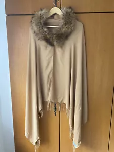 Damenschal groß , camelfarben mit Kunstfellbesatz, 200cmx80cm - Bild 1 von 2