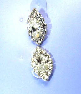 Claires Faux Diamond Silver Color Pierced Earrings NWT $19.99 Very Pretty