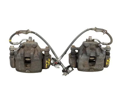 Pinza de freno delantera izquierda y derecha Hyundai Accent 12-17 OEM Foto 1 de 4