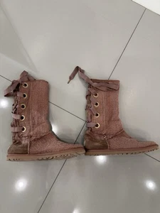 Ugg Australia Heirloom Boots Size 7 Lace Up Brown - Imagen 1 de 9