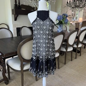 Neu mit Etikett Anthropologie schwarz durchsichtig bestickt Minikleid Überwurf Gr XS UVP $ 138 - Bild 1 von 12