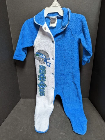 Vintage Jog Togs Seattle Seahawks Pajamas Size Medium (14.5 - 18lbs) Cover