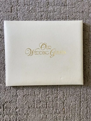 Libro de invitados de boda 1987 vintage Hallmark Keepsake nuevo de stock oro crema sin marcar Foto 1 de 4