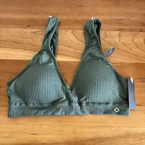 NWT Women’s Danskin Sports Bra Removable Cups Ribbed Olive Green Size XL - Picture 1 of 5