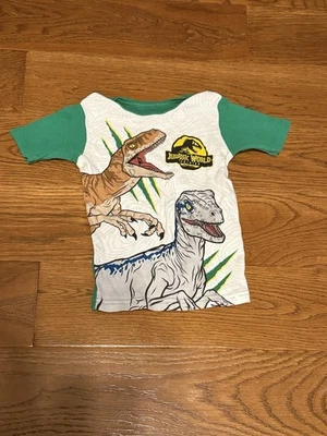 Camisa de dormir Jurassic World talla 6 niños  Foto 1 de 4