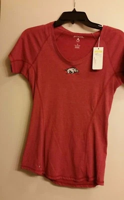 WOMENS ANTIGUA RED SHORT SLEEVE ARKANSAS RAZORBACK T SHIRT CHOOSE SM MED OR LG - Image 1 of 4