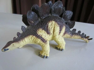 DE COLECCIÓN STEGOSAURUS U.K.R.D. 1991 - Imagen 1 de 12