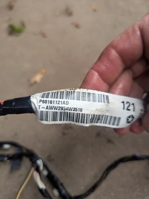 Arnés de cableado de puerta levadiza Mopar 68161121ad para Dodge Durango 2014-2015 Foto 1 de 4