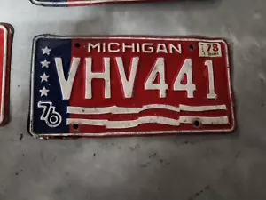 Targhe Michigan vintage 1976 bicentenario rosso bianco blu SCEGLI UNA - Foto 1 di 6