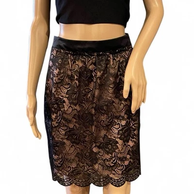 ¡NUEVO SIN ETIQUETAS! Falda de seda Trina Turk negra de encaje corta cremallera lateral talla 6 Foto 1 de 4