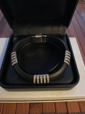 Pulseira Judith Jack 6-6 1/2” tamanho de pulso novo/oldStock S/S borracha banhada a ródio - Imagem 1 de 4