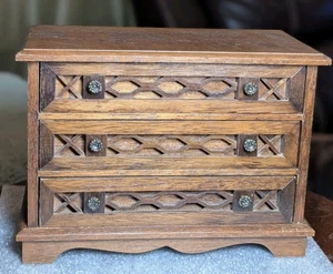 Portagioie musicale vintage in legno 3 cassetti gioca storia d'amore - Foto 1 di 17