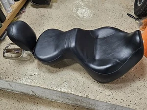 Softail Deuce Sundowner Seat - Picture 1 of 8