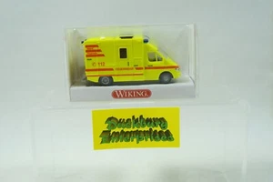 Wiking 1:87 vigili del fuoco 3210230 MB Sprinter ambulanza RTW in IMBALLO ORIGINALE 168475 - Foto 1 di 2