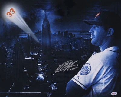 FOTO FIRMADA POR MATT HARVEY 16x20 NY METS DARK NIGHT #33 BAT SIGNAL NYC con certificado de autenticidad PSA Foto 1 de 2