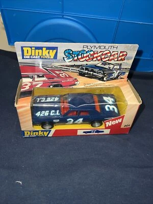 Dinky Toys Meccano 1:43 PLYMOUTH GRAN FURY STOCKCAR DRAGSTER #201 SIN USAR, EN CAJA 79 ¡EXCELENTE!  Foto 1 de 4