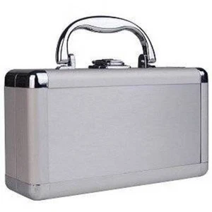 GTcoupe  REMOTE CONTROL LUXURY ALUMINIUM CASE WII - Foto 1 di 1