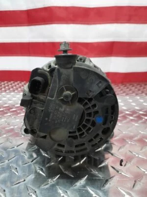 Alternador usado se adapta a: camioneta Chevrolet Silverado 2500 2011 125 amperios grado A Foto 1 de 4