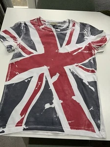 Burberry Very Rare T Shirt - size Small - Picture 1 of 4