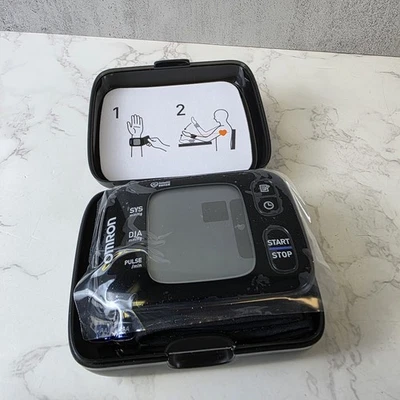 Monitor de presión arterial inalámbrico Omron serie 7 BP6350  Foto 1 de 4