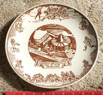 Vintage National Pro Football Hall of Fame Canton Ohio Souvenir Plate OH - Image 1 of 4