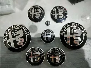 Kit completo loghi Nuovi new 2017 nerocromo cromati Alfa Romeo MiTo 147 156 GT - Picture 1 of 2