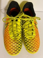 yellow nike magista