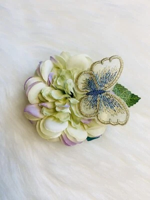 Camellia Flower Hair Clip Butterfly New Handmade Green - Image 1 of 3