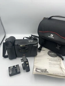 Sharp Viewcam VL-E37U 8mm Video 8 Camcorder w AC/Charger, AV Pack, Case Tested - Picture 1 of 8