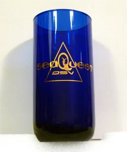 SeaQuest DSV Collectible Cobalt Blue Tall Tumbler Glass 1993 From Universal FL - Picture 1 of 5