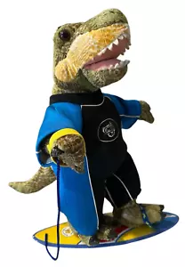 BAB RETIRADO T-REX Scaly Build A Bear Dinosaurio Verde, Tabla de Surf y Traje Húmedo de Buceo - Imagen 1 de 8