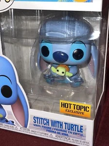 Funko Pop Stitch with Turtle Hot Topic Exclusive IN HAND + Protector New Mint - Picture 1 of 9