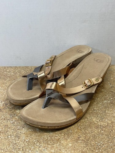 Sandali da donna Ugg tacco a zeppa oro taglia 11