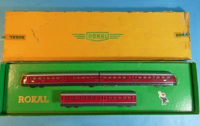 ROKAL TT GAUGE DB 3UNIT DIESEL RAILCAR -RHEINBLITZ EXPRESS-Ref.B1005/6/7-OB-1959 - Image 1 of 4
