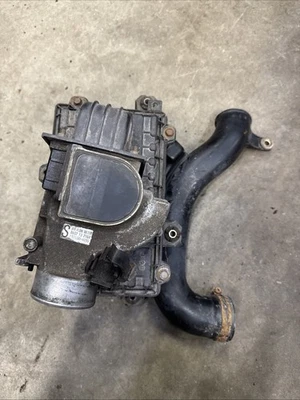 Mazda Miata Mx5 1990-1993 OEM medidor de flujo de aire másico unidad AFM 1,6 L con caja de aire Foto 1 de 4