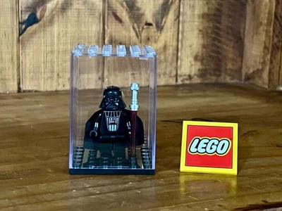 LEGO Star Wars Vintage 1999 Darth Vader (sw0004) w/display case Rare/ Retired - Image 1 of 4